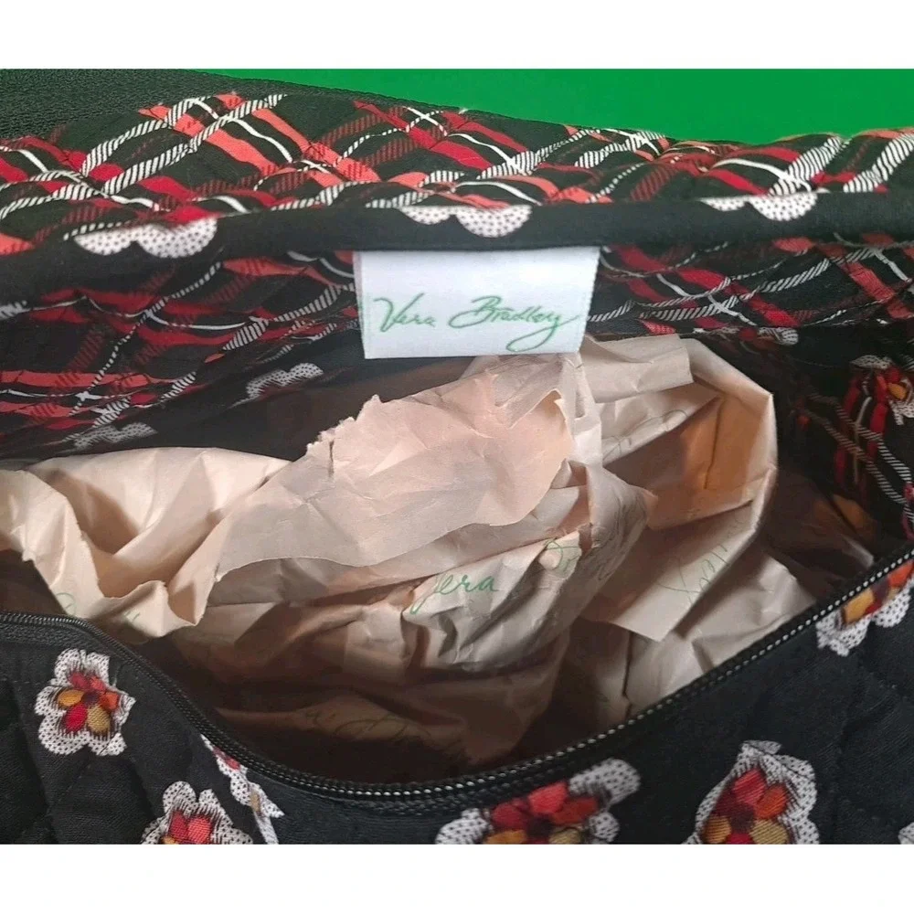 NWT Vera Bradley Vintage Retired Black Pirouette Travel Weekend Diaper Bag Quilt - Picture 7 of 15